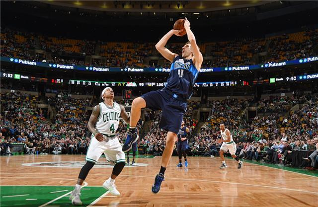 球迫使防守 球迫使防守